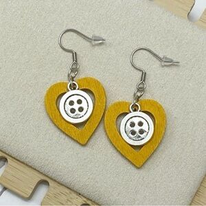 Sewing Button Theme Earrings - Crafter Theme Gift - Love Sewing Earring